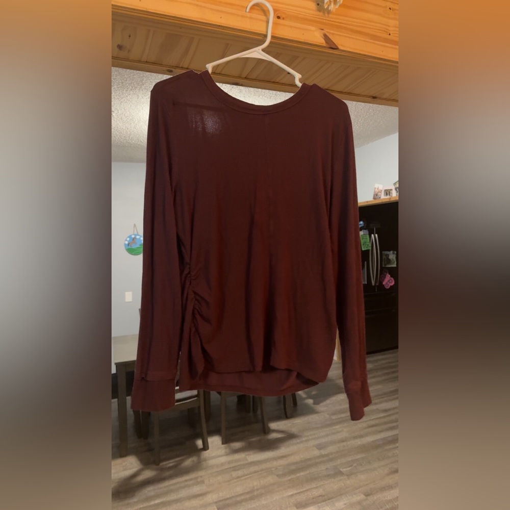 Xl Simply Vera maroon long sleeve top